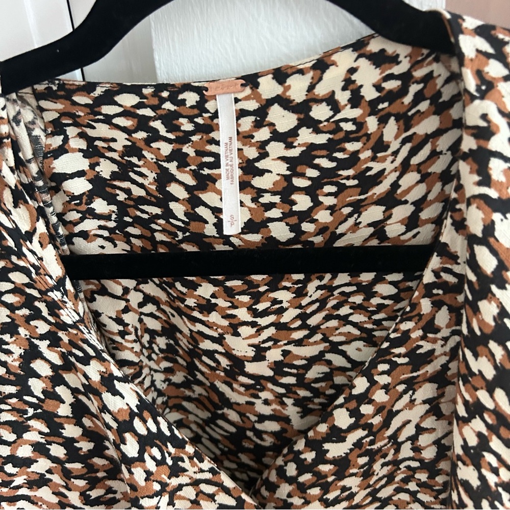 We the free people french quarter mini wrap dress animal print ruffle sleeve - Picture 6 of 8